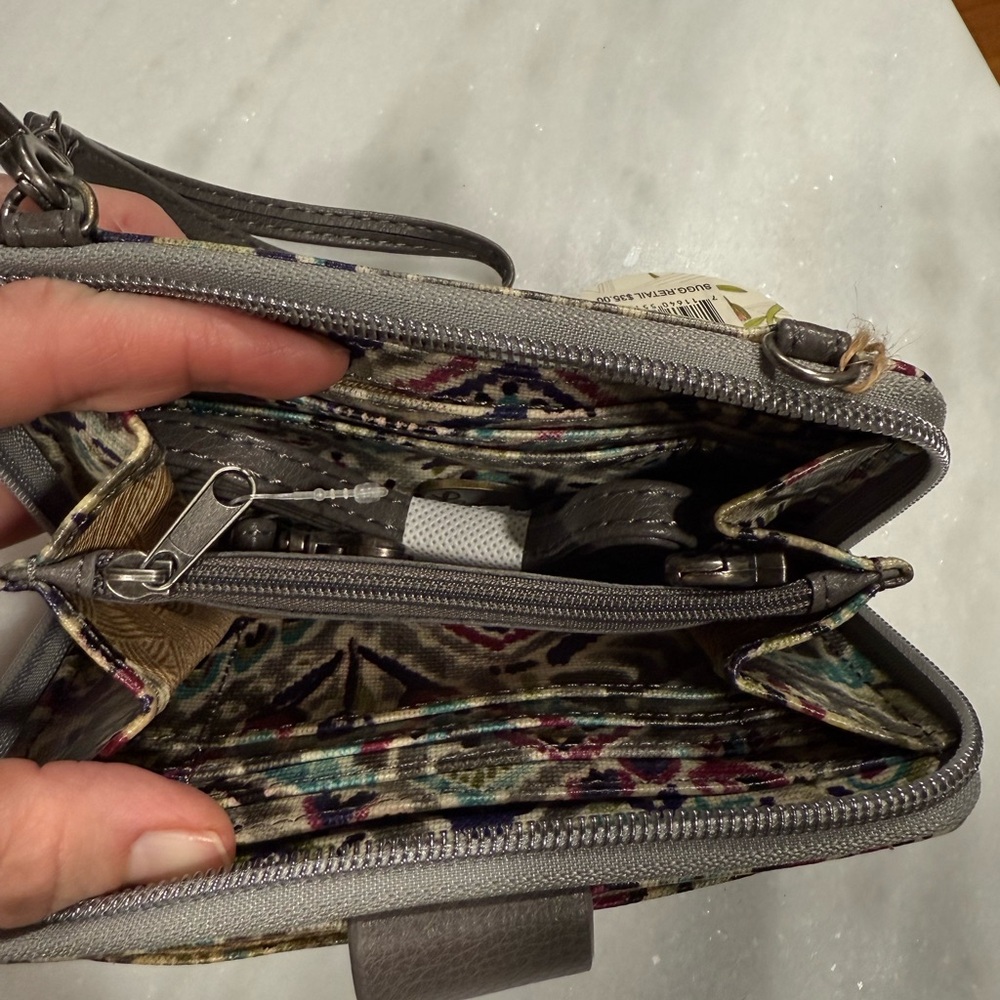 Sakroots Artist Circle All-In-One Wristlet/Crossbody NWT - Picture 5 of 6